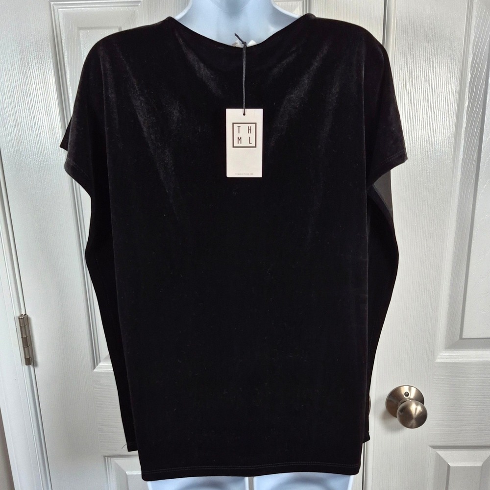 THML black and silver embroidered floral velvet top women's medium - Picture 6 of 10